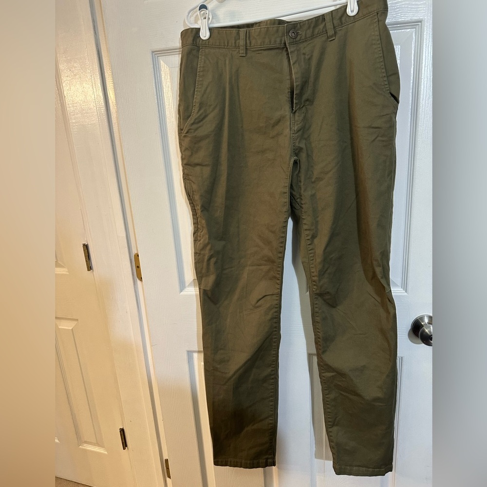 The North Face mens pants, 36Long. Bundle and save. - Picture 2 of 6